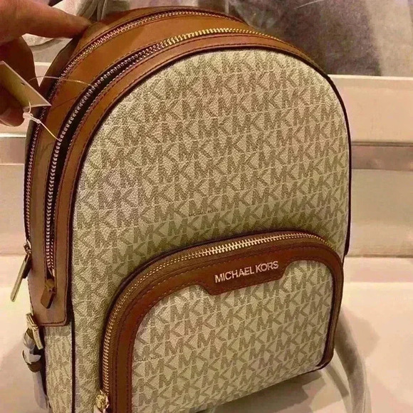 Michael Kors Backpack Jaycee Medium Backpack MK Signature Vanilla - Picture 3 of 9